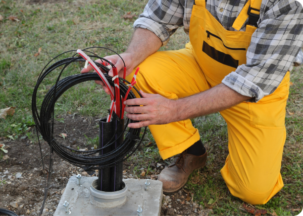 Man fixing fiber
