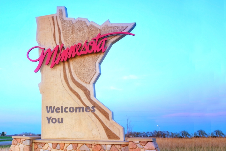 Minnesota Welcomes You State Sign