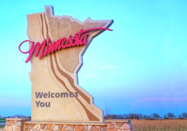 Minnesota Welcomes You State Sign